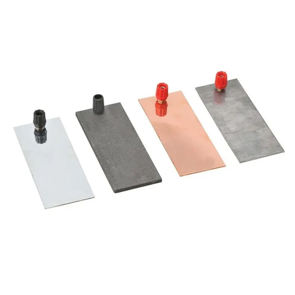 Plates For Simple Cells, Carbon